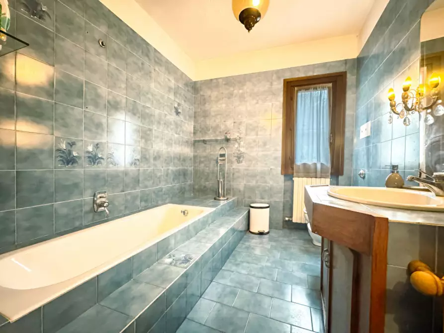 Immagine 14 di Villa in vendita  in VIA PER GHEVIO 111 a Meina