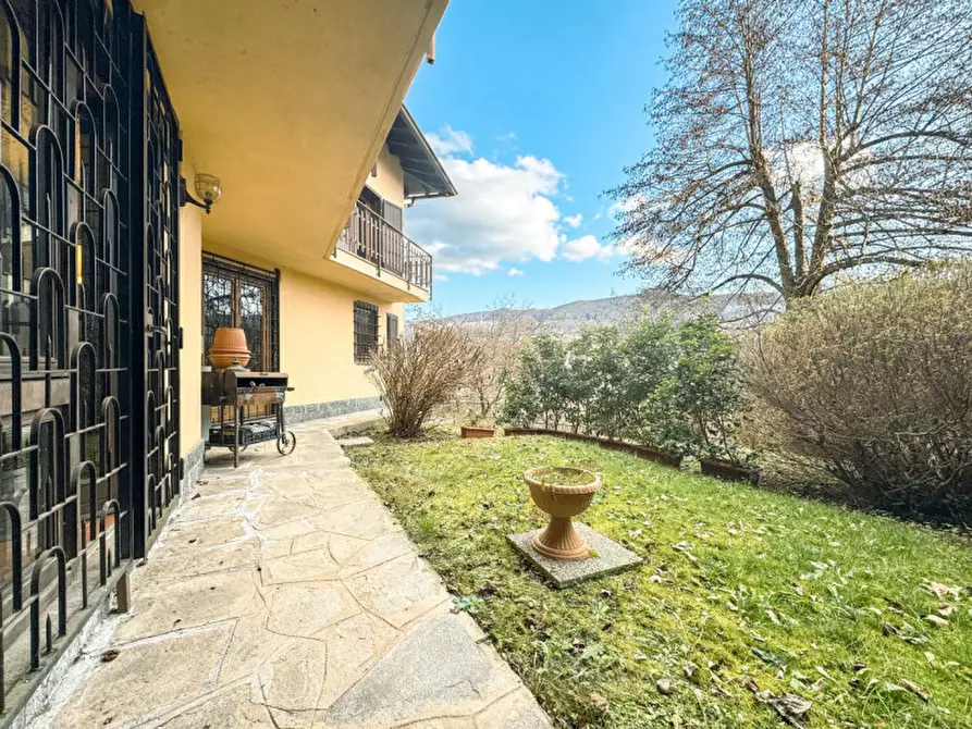 Immagine 21 di Villa in vendita  in VIA PER GHEVIO 111 a Meina