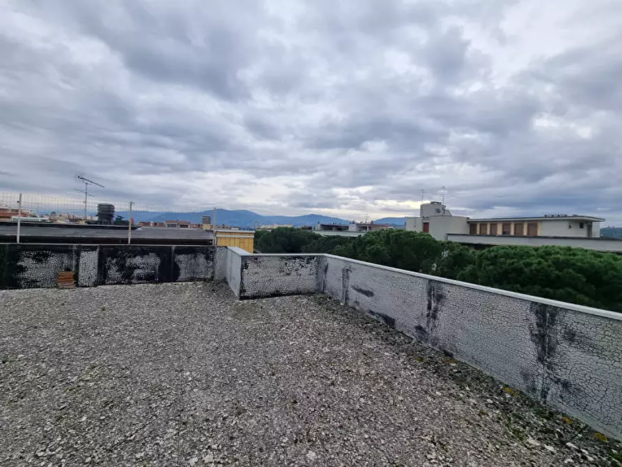 Immagine 5 di Ufficio in vendita  in VIALE EUROPA a Firenze