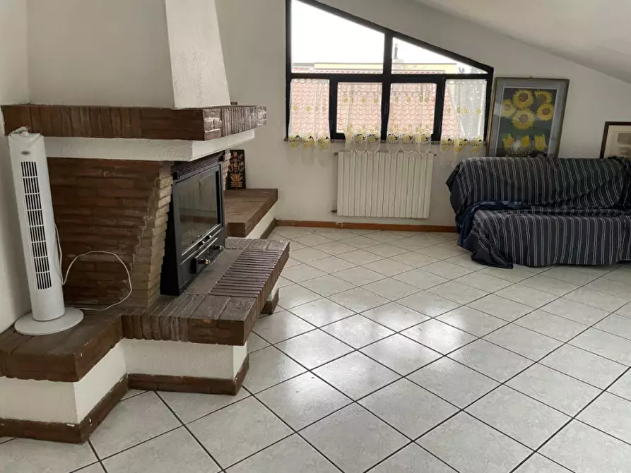 Immagine 9 di Appartamento in vendita  in via delle ortensie a Cesena