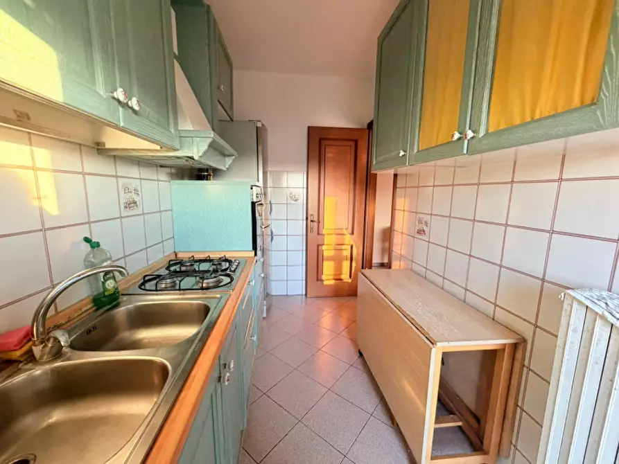 Immagine 4 di Appartamento in vendita  in Via Milano a Viadana