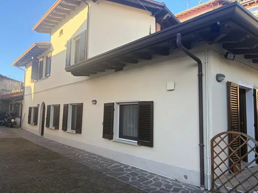 Immagine 30 di Casa indipendente in vendita  in Vicolo Pietro Focardi a Padenghe Sul Garda
