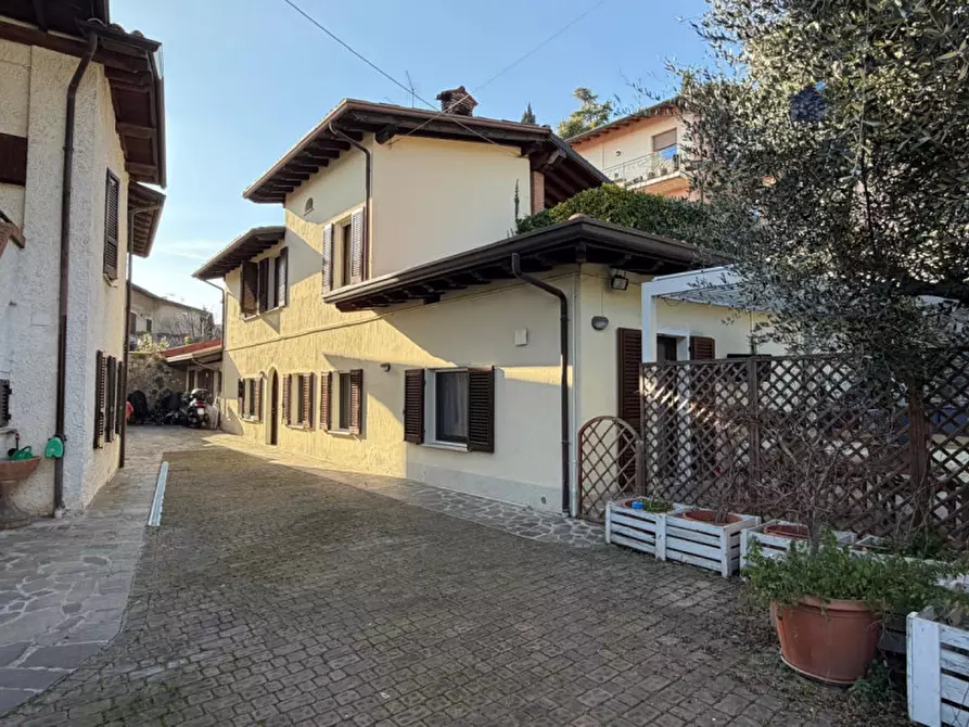 Immagine 38 di Casa indipendente in vendita  in Vicolo Pietro Focardi a Padenghe Sul Garda