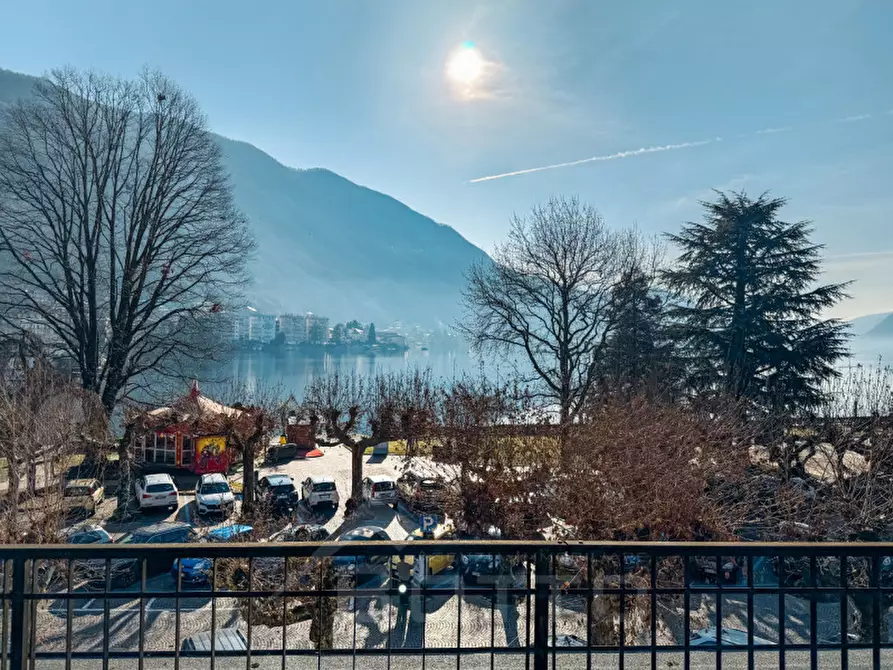 Immagine 2 di Appartamento in vendita  in galleria corona 6 a Omegna