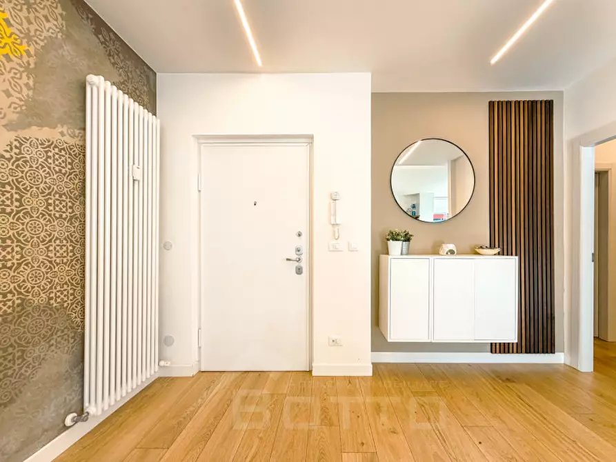 Immagine 6 di Appartamento in vendita  in galleria corona 6 a Omegna