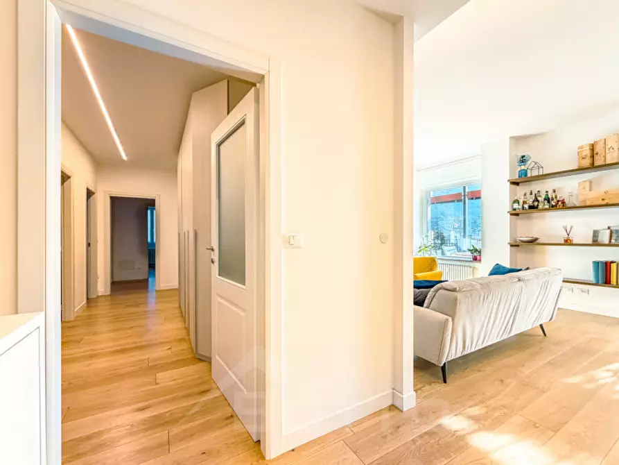 Immagine 37 di Appartamento in vendita  in galleria corona 6 a Omegna