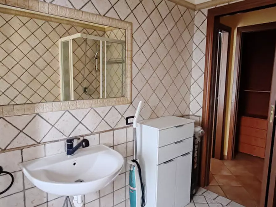 Immagine 8 di Appartamento in vendita  in Via Deledda 2 a Vanzago