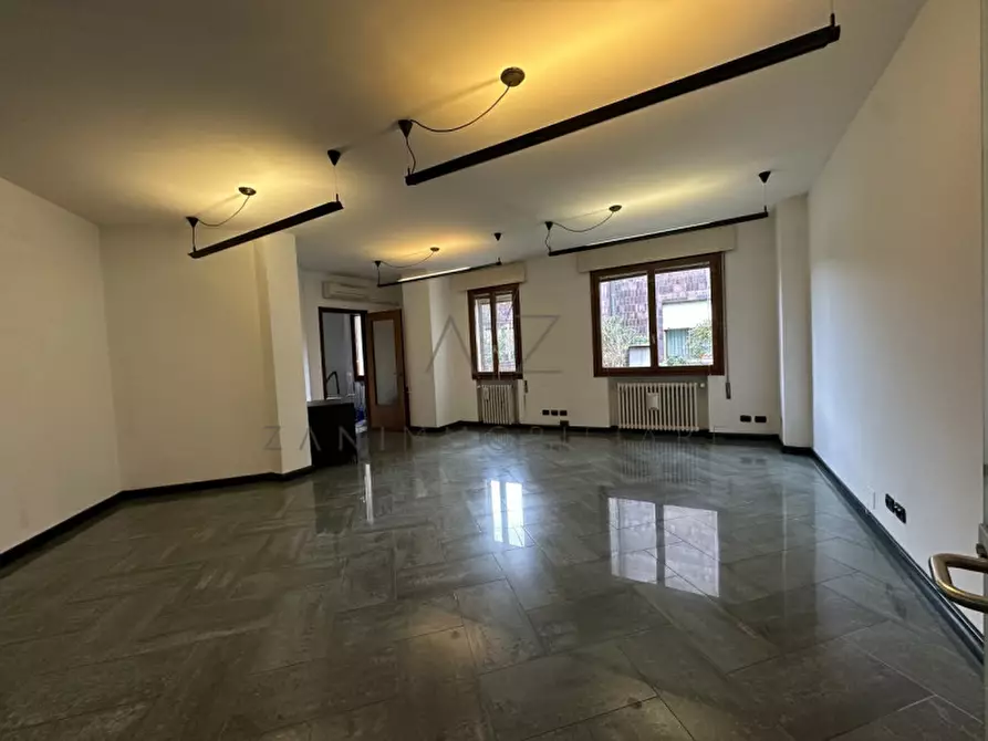 Immagine 5 di Ufficio in vendita  in Via Romagna a Castelfranco Veneto