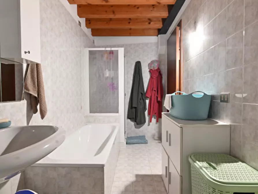 Immagine 9 di Appartamento in vendita  in Via Primo Maggio a Zevio