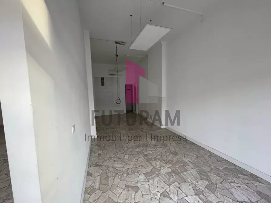 Immagine 5 di Negozio in affitto  in VIA ROMA 1 a Montegalda