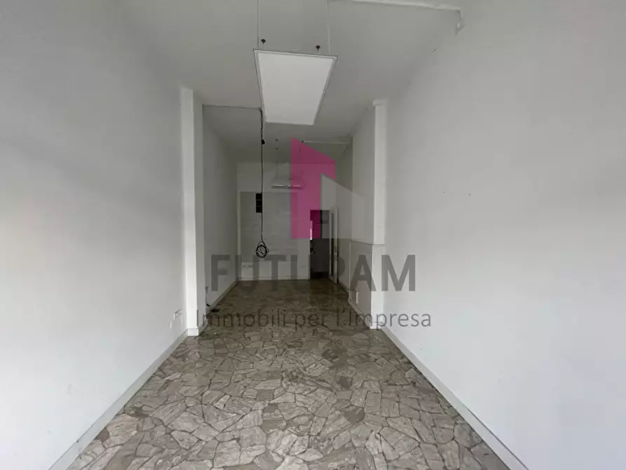 Immagine 6 di Negozio in affitto  in VIA ROMA 1 a Montegalda