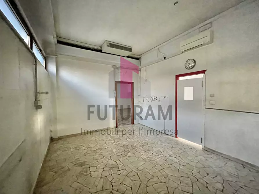 Immagine 11 di Negozio in affitto  in VIA ROMA 1 a Montegalda