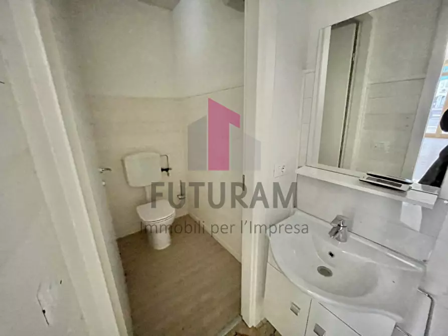 Immagine 19 di Negozio in affitto  in VIA ROMA 1 a Montegalda