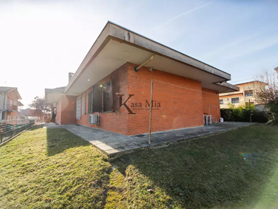 Immagine 4 di Villa in vendita  in Vicolo Fornace n. 30 a Bosconero