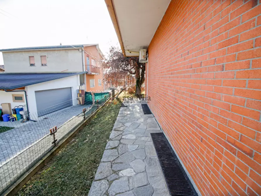 Immagine 41 di Villa in vendita  in Vicolo Fornace n. 30 a Bosconero