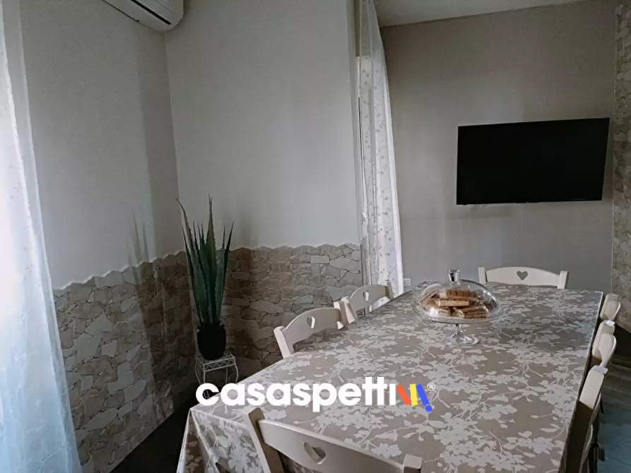 Immagine 3 di Appartamento in vendita  in Strada Napoli, 281 a Castellammare Di Stabia