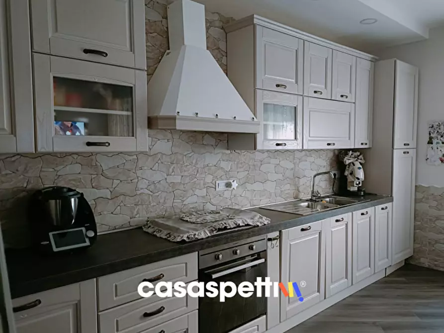 Immagine 5 di Appartamento in vendita  in Strada Napoli, 281 a Castellammare Di Stabia