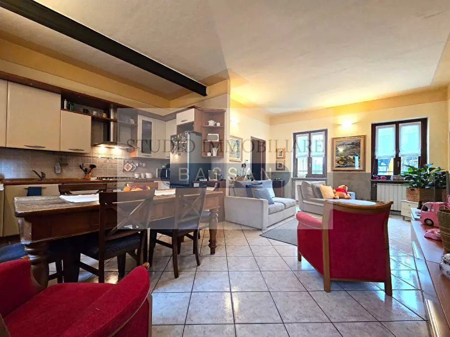 Immagine 6 di Villetta a schiera in vendita  in Via Castefidardo 10 a Cairate