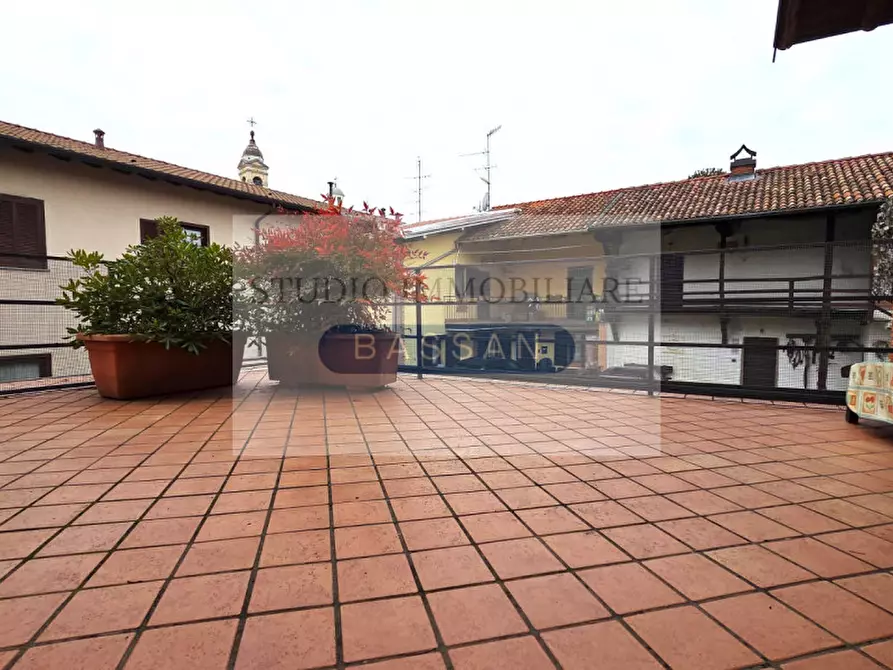 Immagine 14 di Villetta a schiera in vendita  in Via Castefidardo 10 a Cairate