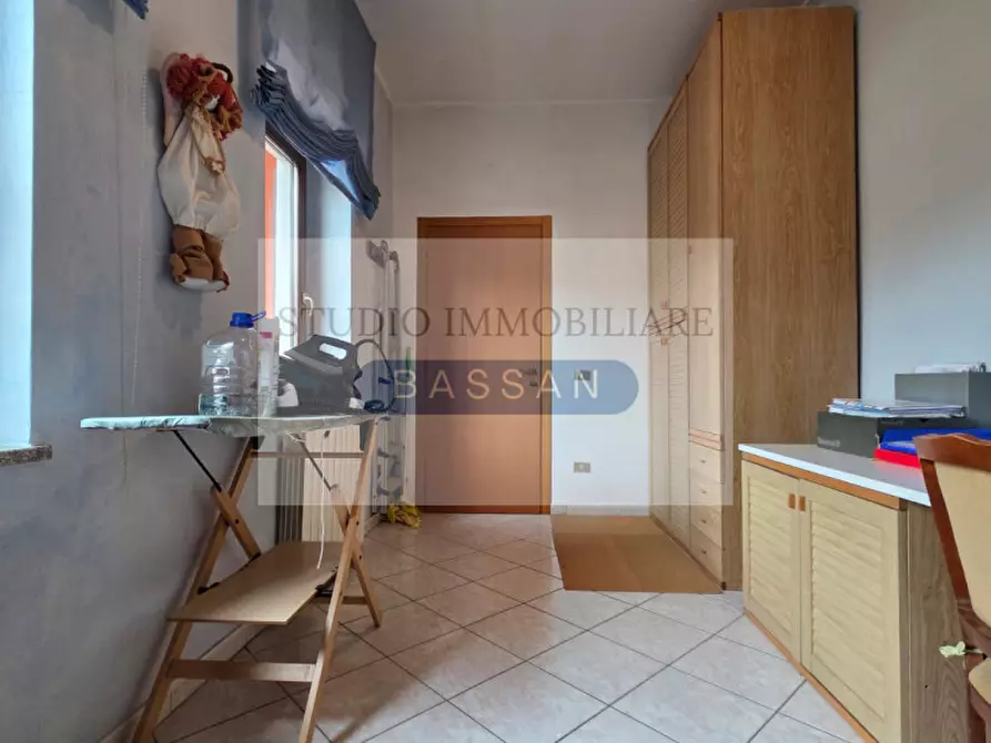 Immagine 22 di Villetta a schiera in vendita  in Via Castefidardo 10 a Cairate