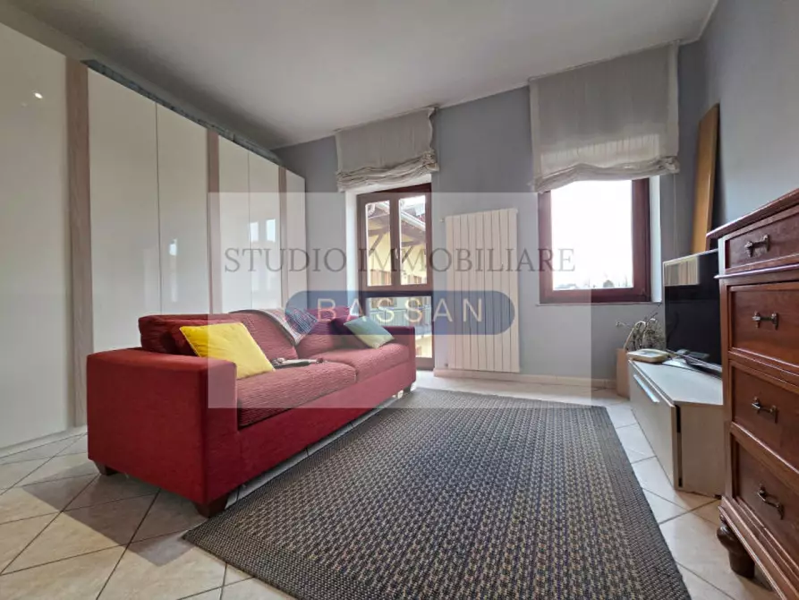 Immagine 23 di Villetta a schiera in vendita  in Via Castefidardo 10 a Cairate