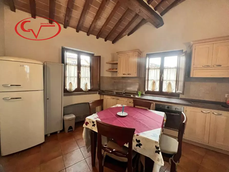 Immagine 6 di Appartamento in vendita  in Via Roma a Gaiole In Chianti