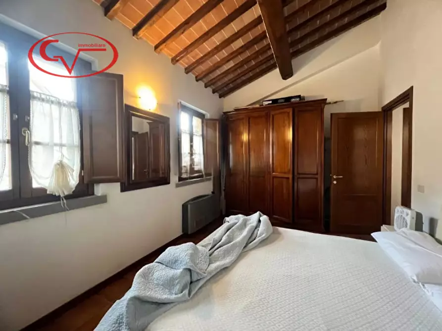 Immagine 7 di Appartamento in vendita  in Via Roma a Gaiole In Chianti