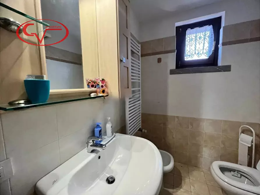 Immagine 11 di Appartamento in vendita  in Via Roma a Gaiole In Chianti