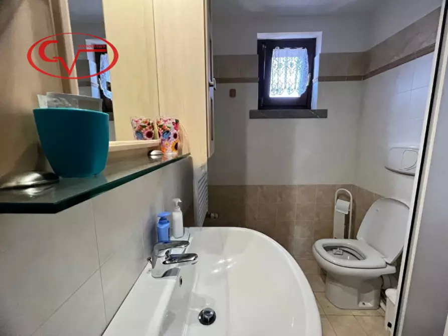 Immagine 12 di Appartamento in vendita  in Via Roma a Gaiole In Chianti