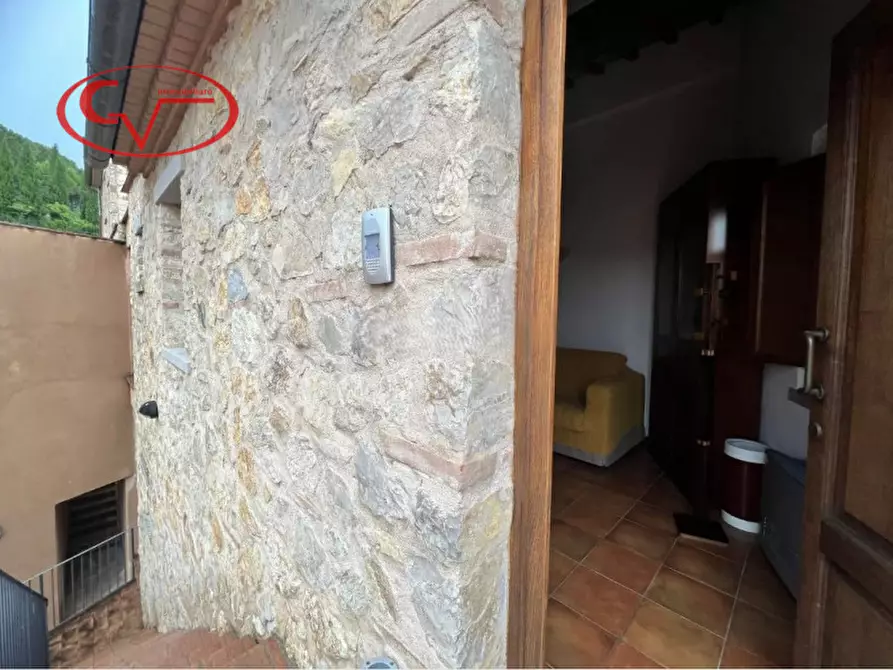 Immagine 13 di Appartamento in vendita  in Via Roma a Gaiole In Chianti