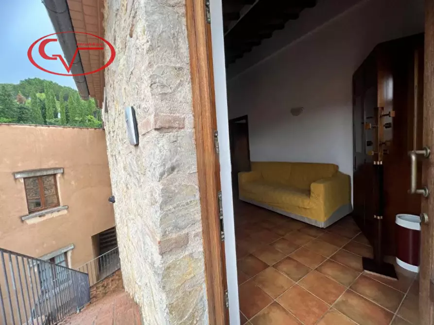 Immagine 14 di Appartamento in vendita  in Via Roma a Gaiole In Chianti