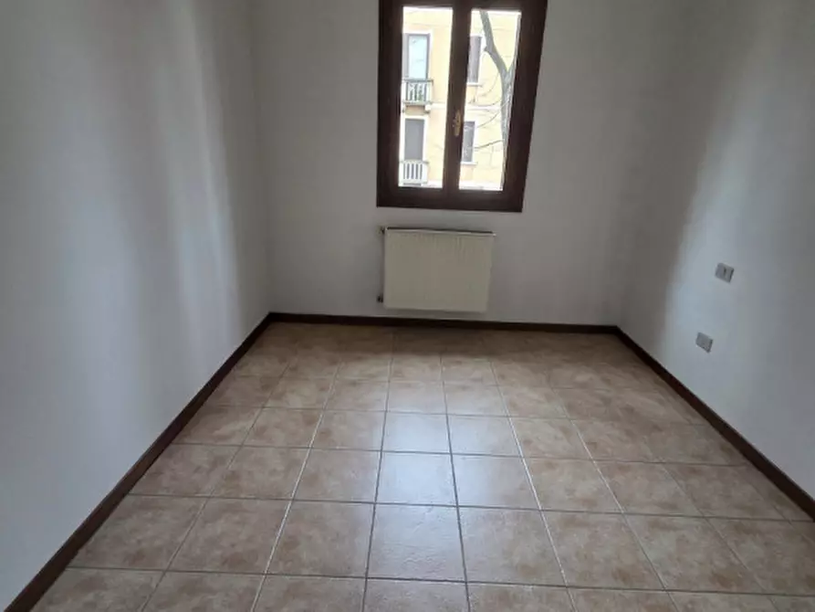 Immagine 5 di Appartamento in vendita  in via michele sanmicheli, 7/g a Padova