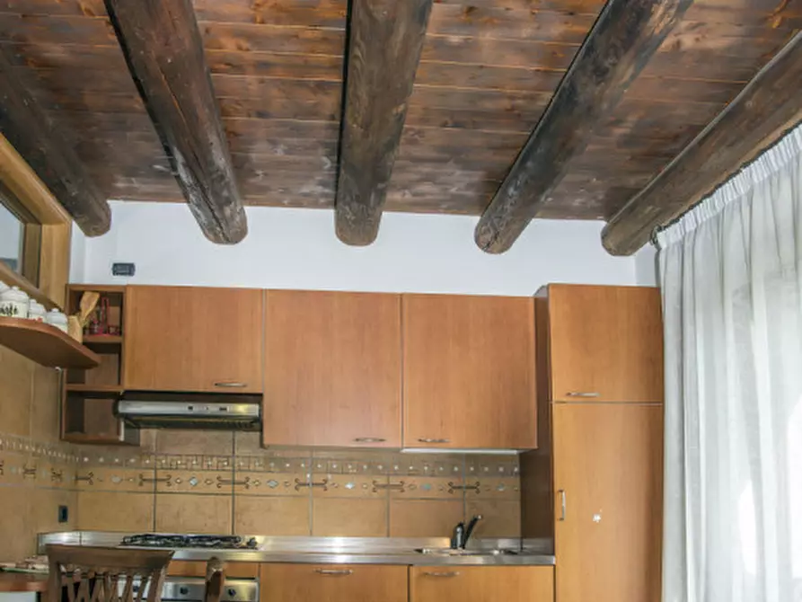 Immagine 2 di Appartamento in affitto  a Tregnago