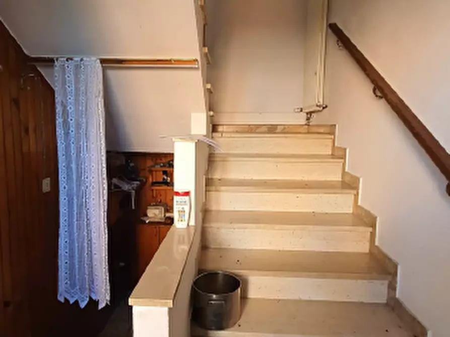 Immagine 8 di Casa indipendente in vendita  in Bia Broz, 30 a Tambre