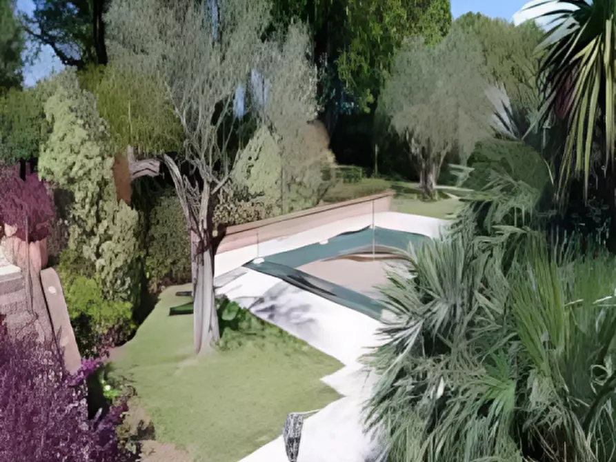 Immagine 6 di Villa in vendita  in Via Dei Boschi a Sutri