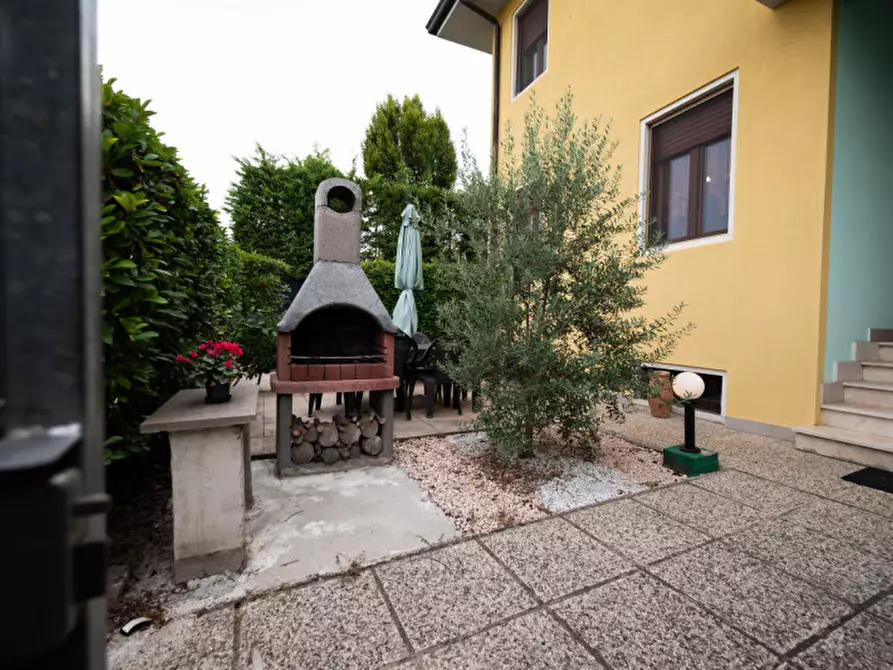 Immagine 4 di Villetta a schiera in vendita  a San Giovanni Lupatoto