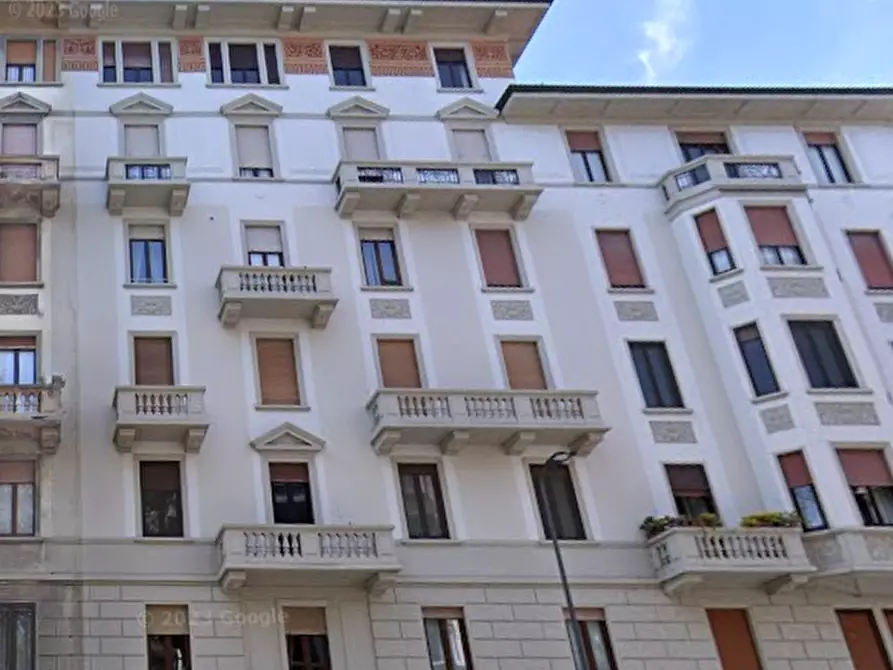 Immagine 1 di Appartamento in vendita  in Piazza Giuseppe Grandi a Milano