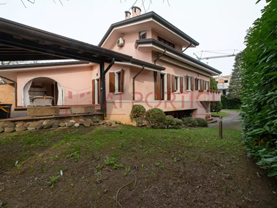 Immagine 2 di Villa in vendita  in via martin luther king a Sant'angelo Di Piove Di Sacco