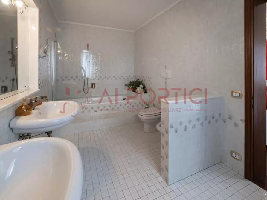 Immagine 18 di Villa in vendita  in via martin luther king a Sant'angelo Di Piove Di Sacco