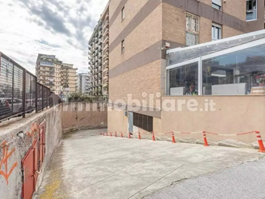 Immagine 5 di Garage in vendita  in Viale delle Alpi a Palermo