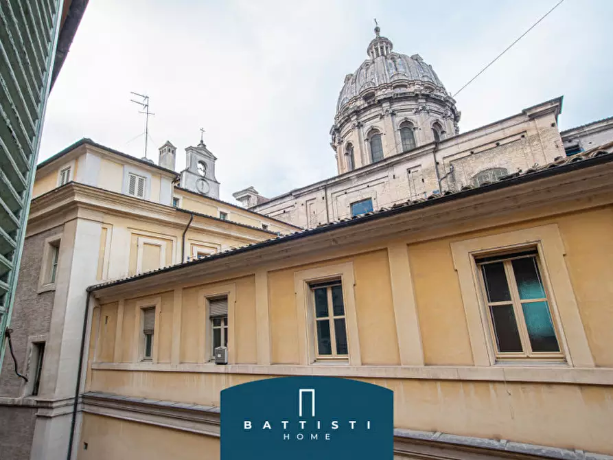 Immagine 1 di Appartamento in vendita  in Via Arenula a Roma