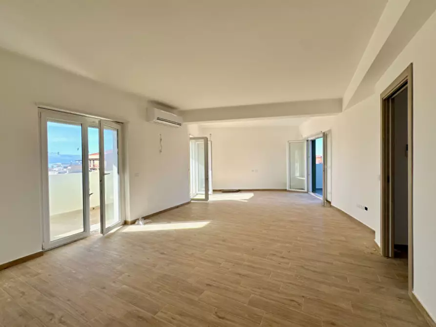 Immagine 3 di Attico in vendita  in Via San Giovanni a Milazzo