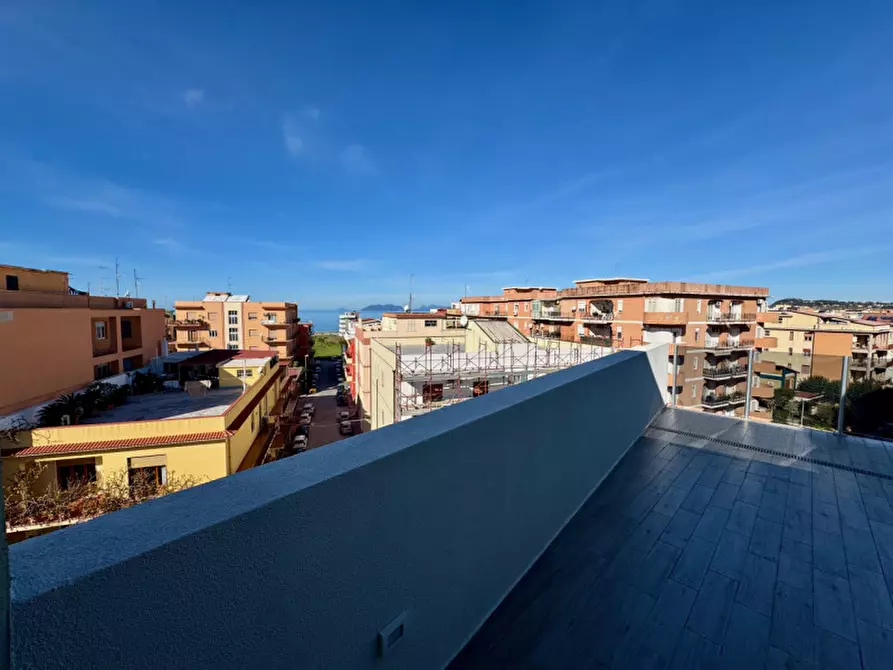 Immagine 13 di Attico in vendita  in Via San Giovanni a Milazzo