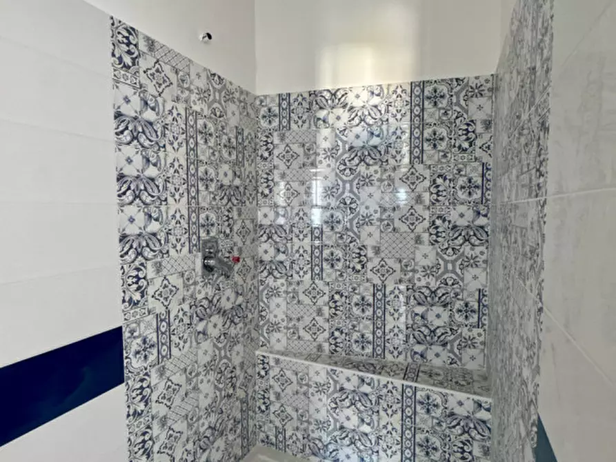 Immagine 35 di Attico in vendita  in Via San Giovanni a Milazzo