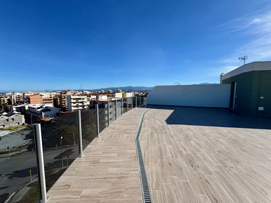 Immagine 41 di Attico in vendita  in Via San Giovanni a Milazzo