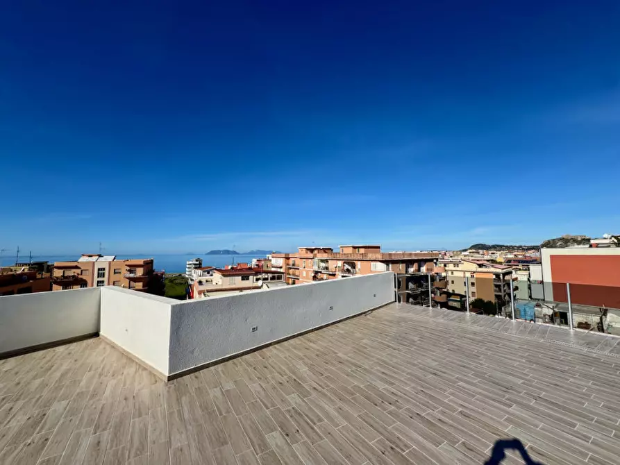 Immagine 46 di Attico in vendita  in Via San Giovanni a Milazzo