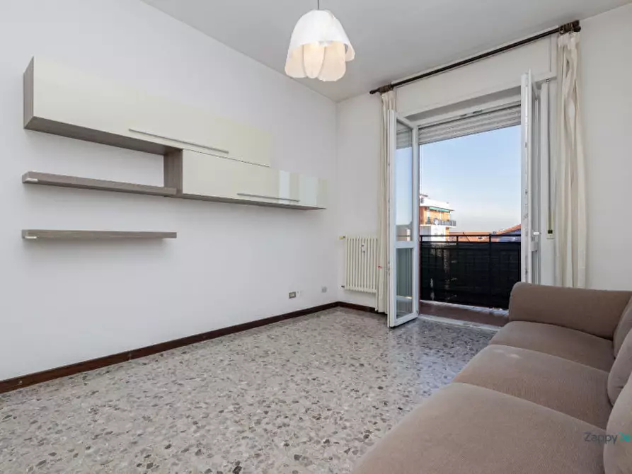 Immagine 2 di Appartamento in affitto  in Via Zurigo, 24 a Milano