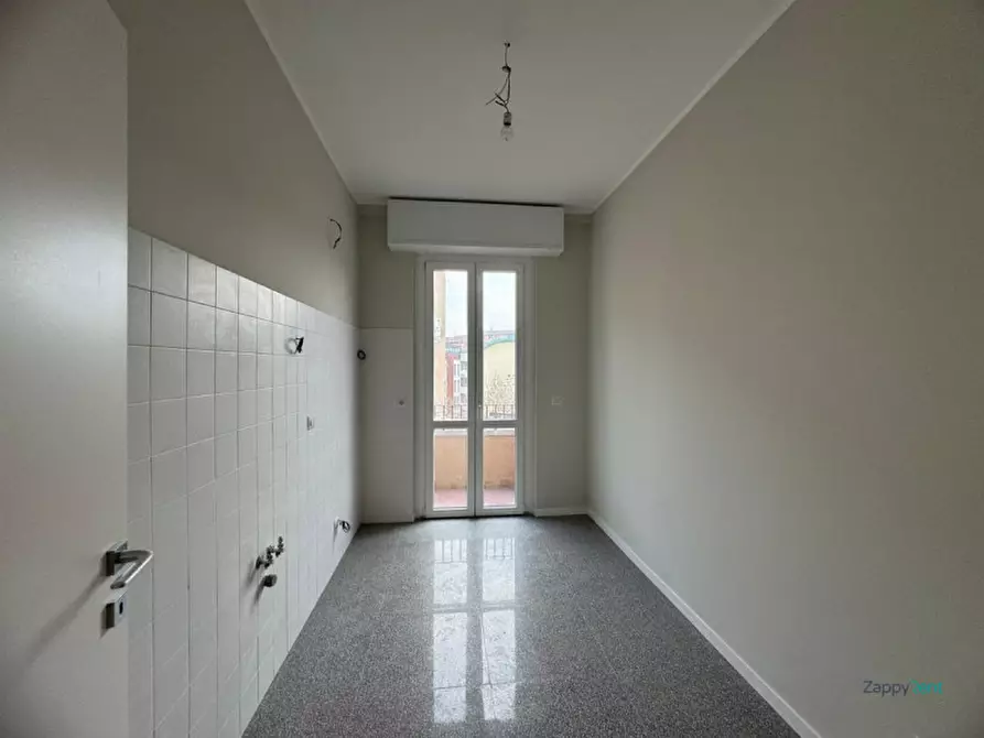 Immagine 5 di Appartamento in affitto  in Viale Lucania, 8 a Milano