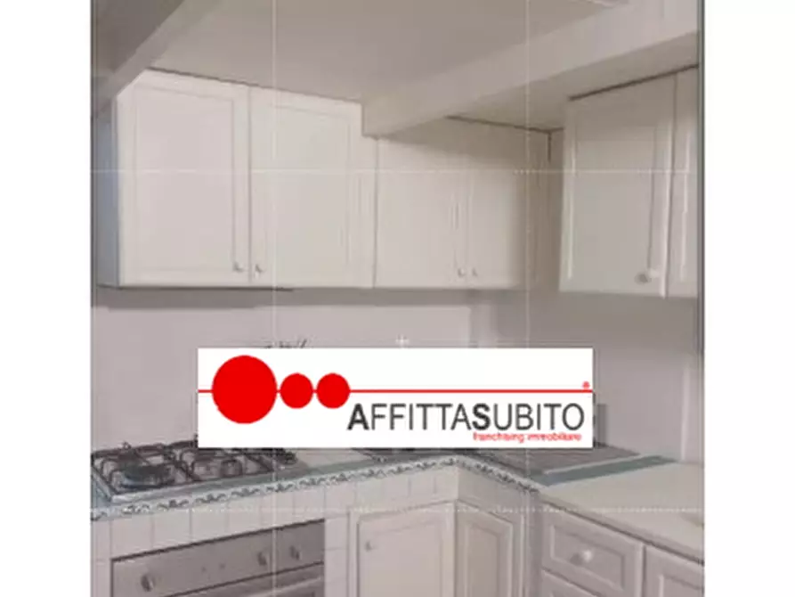 Immagine 5 di Appartamento in affitto  in Via s filippo, 11 a Napoli