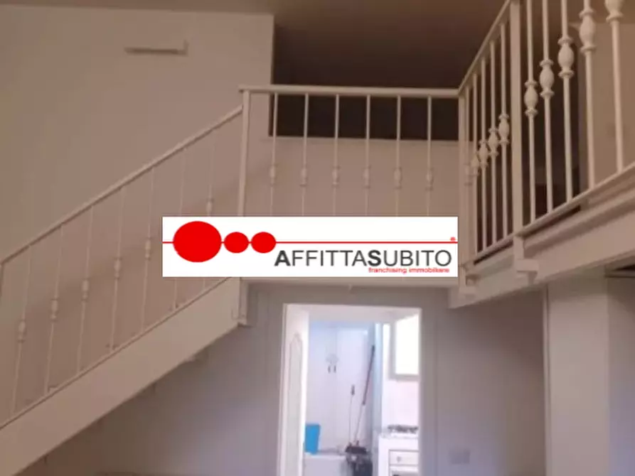 Immagine 9 di Appartamento in affitto  in Via s filippo, 11 a Napoli